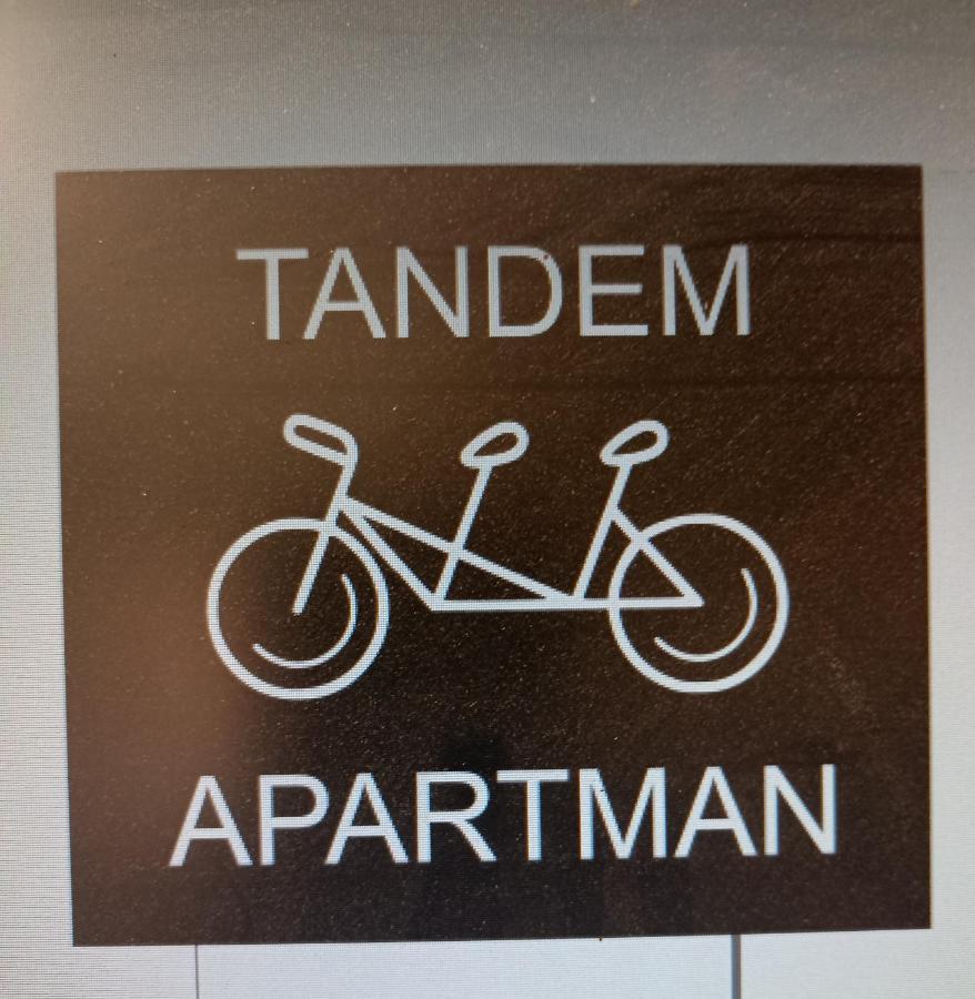Tandem Apartman Kapolnasnyek Eksteriør billede